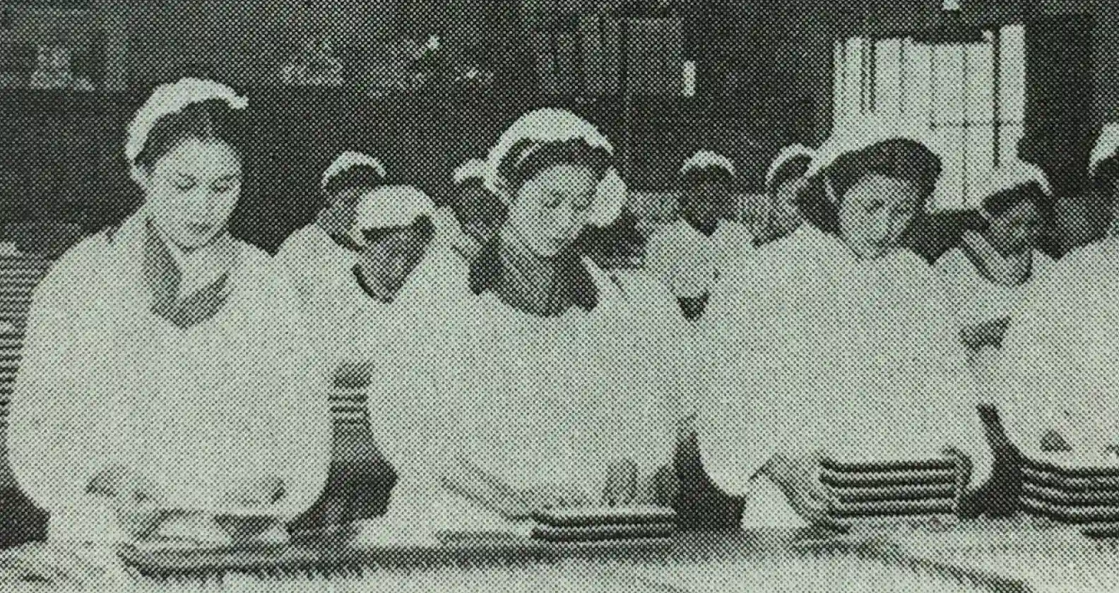 1900年代前半の研究者の写真