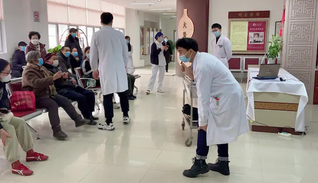 上海の病院での活動